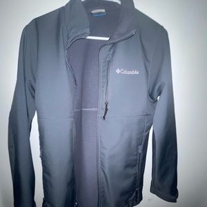 Men’s Columbia Fleece-lined Winter Jacket, Size Small